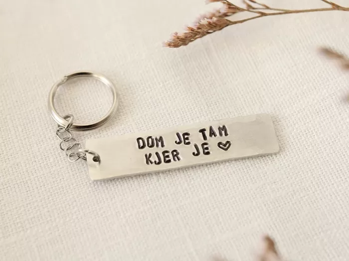 Obesek za ključe Dom je tam kjer je srce