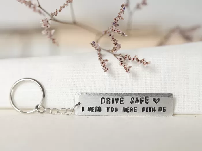 Obesek I need you here with me