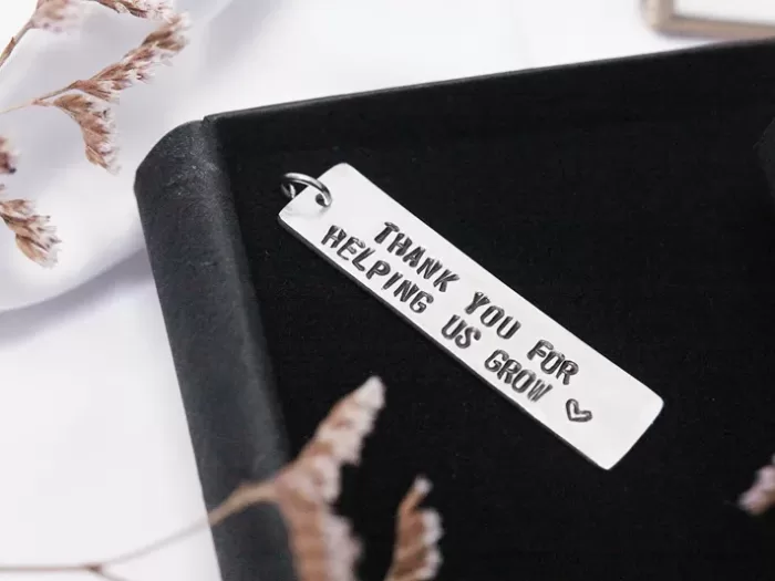 Obesek za ključe -napis po naročilu